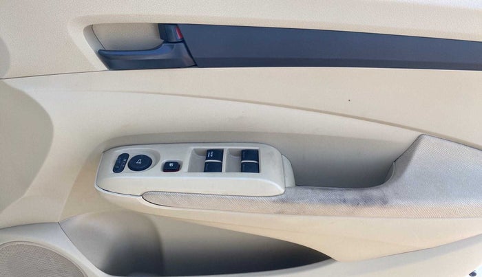 2011 Honda City 1.5L I-VTEC S MT, Petrol, Manual, 94,146 km, Driver Side Door Panels Control