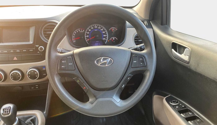 2017 Hyundai Grand i10 SPORTZ 1.2 KAPPA VTVT, Petrol, Manual, 41,526 km, Steering Wheel Close Up