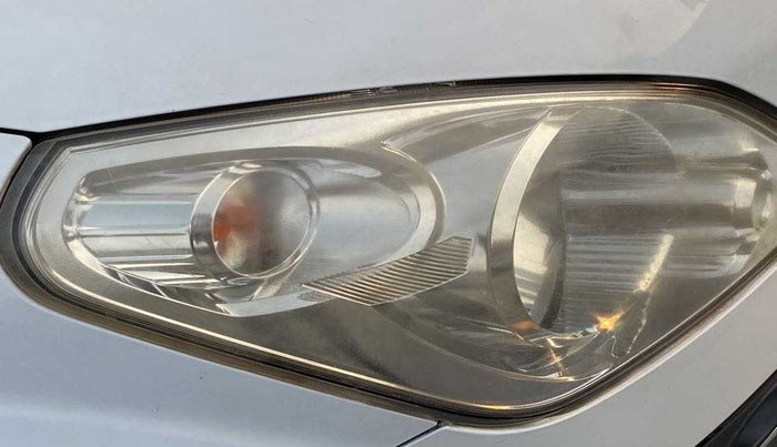2012 Maruti Ritz VDI, Diesel, Manual, 99,869 km, Right headlight - Faded