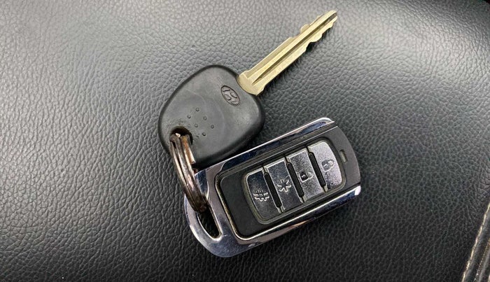 2011 Hyundai i10 ERA 1.1, Petrol, Manual, 84,381 km, Key Close Up