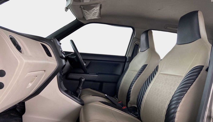 2021 Maruti New Wagon-R VXI 1.0, Petrol, Manual, 31,556 km, Right Side Front Door Cabin