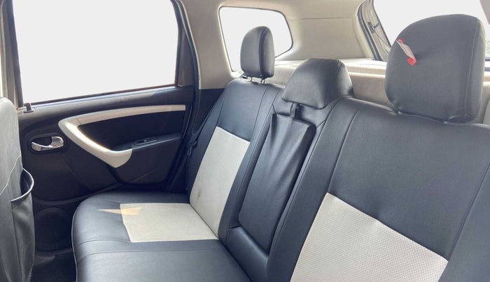 2018 Nissan Terrano XL O (D), Diesel, Manual, 30,355 km, Right Side Rear Door Cabin
