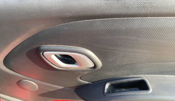 2019 Datsun Redi Go S, Petrol, Manual, 51,956 km, Driver Side Door Panels Control