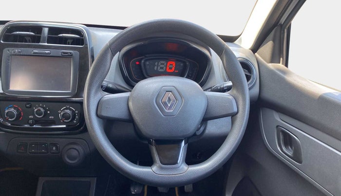 2016 Renault Kwid RXT 1.0, Petrol, Manual, 73,212 km, Steering Wheel Close Up