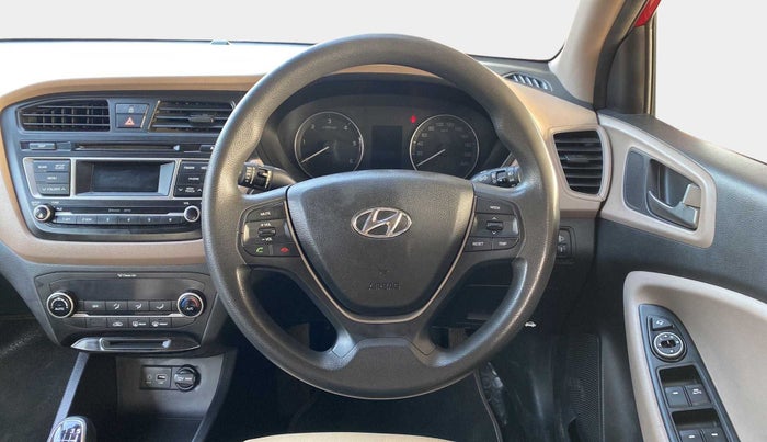 2015 Hyundai Elite i20 SPORTZ 1.4 (O) CRDI, Diesel, Manual, 91,454 km, Steering Wheel Close Up