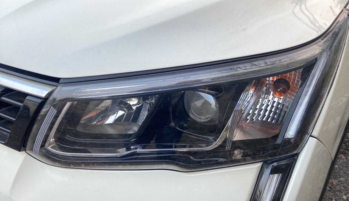 2019 Mahindra XUV300 W8 (O) 1.2 PETROL, Petrol, Manual, 11,249 km, Left headlight - Daytime running light not functional