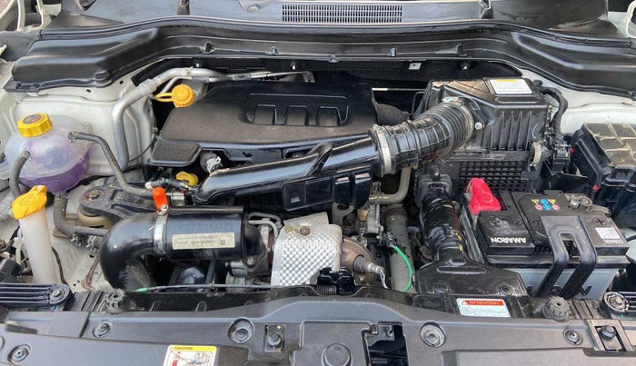 2019 Mahindra XUV300 W8 (O) 1.2 PETROL, Petrol, Manual, 11,249 km, Open Bonet