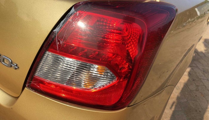 2017 Datsun Go Plus T, Petrol, Manual, 45,068 km, Right tail light - Minor damage