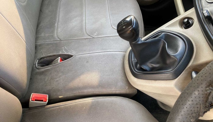 2017 Datsun Go Plus T, Petrol, Manual, 45,068 km, Gear Lever