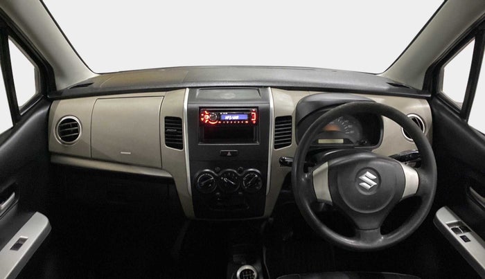 2014 Maruti Wagon R 1.0 LXI, Petrol, Manual, 1,02,835 km, Dashboard