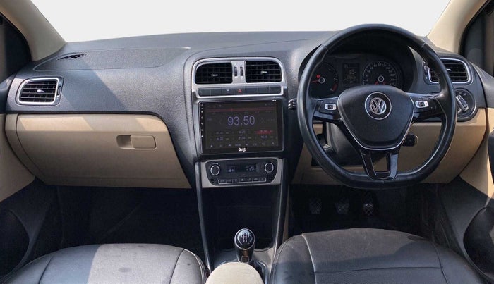 2017 Volkswagen Ameo HIGHLINE1.5L, Diesel, Manual, 23,501 km, Dashboard