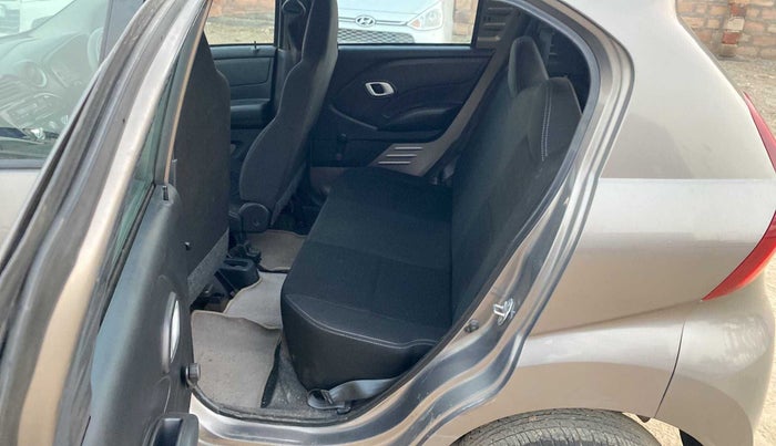 2018 Datsun Redi Go S 1.0 AMT, Petrol, Automatic, 43,898 km, Left C pillar - Minor scratches
