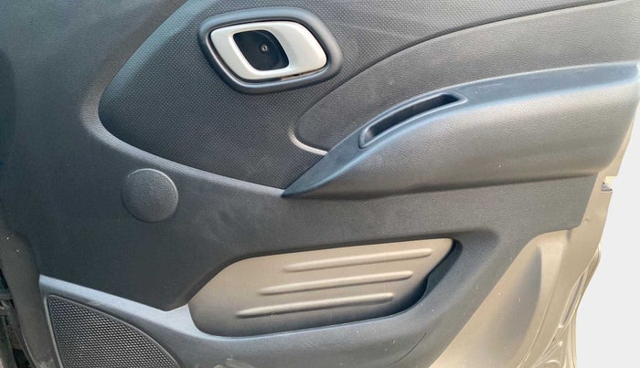 2018 Datsun Redi Go S 1.0 AMT, Petrol, Automatic, 43,898 km, Driver Side Door Panels Control