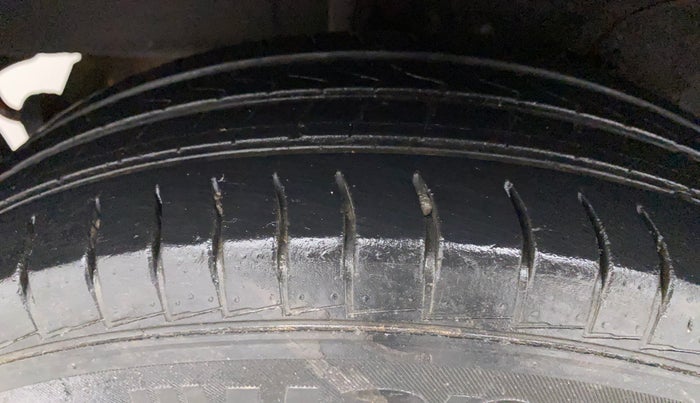 2019 Hyundai NEW SANTRO MAGNA, Petrol, Manual, 17,224 km, Right Rear Tyre Tread