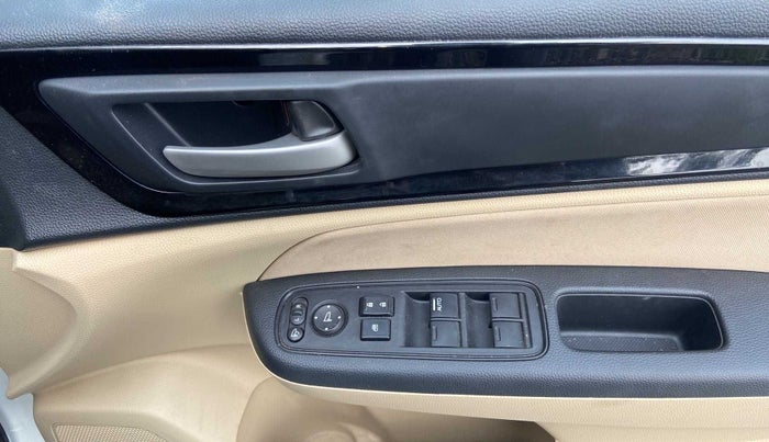 2019 Honda Amaze 1.2L I-VTEC V, Petrol, Manual, 6,201 km, Driver Side Door Panels Control