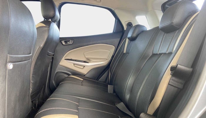 2019 Ford Ecosport TITANIUM 1.5L DIESEL, Diesel, Manual, 34,354 km, Right Side Rear Door Cabin