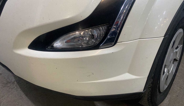 2020 Mahindra XUV500 W7, Diesel, Manual, 71,290 km, Front bumper - Minor scratches