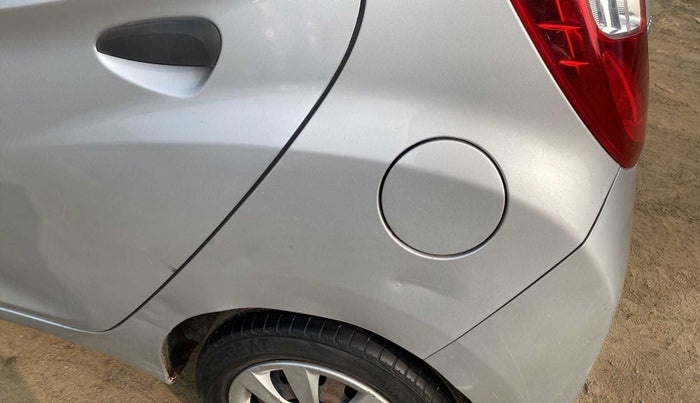 2012 Hyundai Eon MAGNA +, Petrol, Manual, 69,225 km, Left quarter panel - Slightly dented