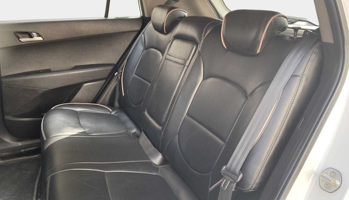 2018 Hyundai Creta SX 1.6 PETROL, Petrol, Manual, 1,20,545 km, Right Side Rear Door Cabin