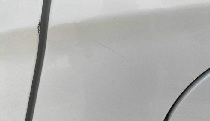 2018 Hyundai Creta SX 1.6 PETROL, Petrol, Manual, 1,20,545 km, Left quarter panel - Minor scratches