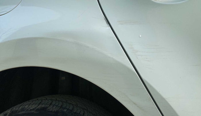 2016 Volkswagen Polo HIGHLINE1.2L, Petrol, Manual, 49,873 km, Right quarter panel - Slightly dented
