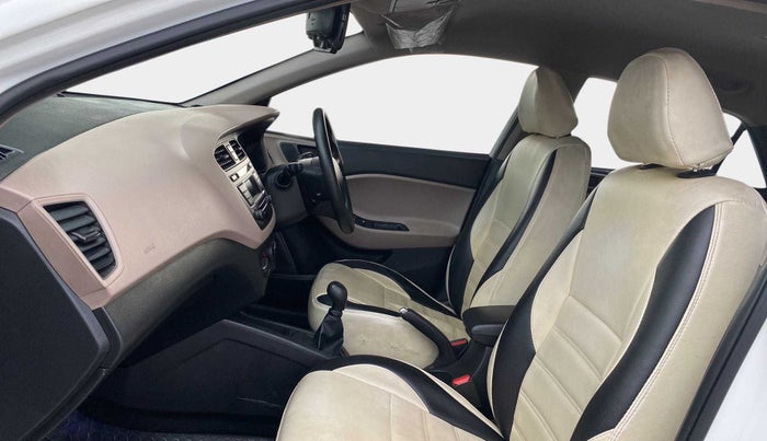 2017 Hyundai Elite i20 SPORTZ 1.2, Petrol, Manual, 36,045 km, Right Side Front Door Cabin