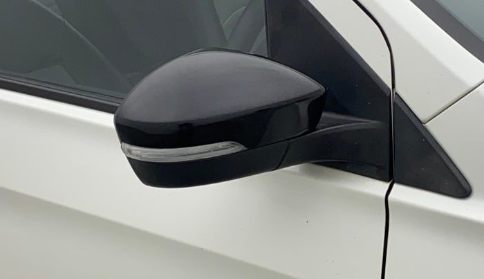 2021 Tata Tiago XZA PLUS PETROL, Petrol, Automatic, 13,321 km, Right rear-view mirror - Minor scratches