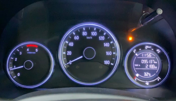 2016 Honda BR-V 1.5L I- DTEC V, Diesel, Manual, 95,136 km, Odometer Image