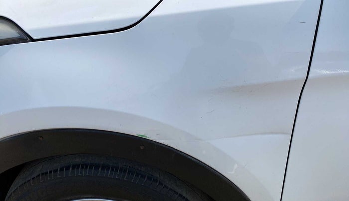 2015 Hyundai Creta SX PLUS 1.6 PETROL, Petrol, Manual, 51,906 km, Left fender - Slightly dented