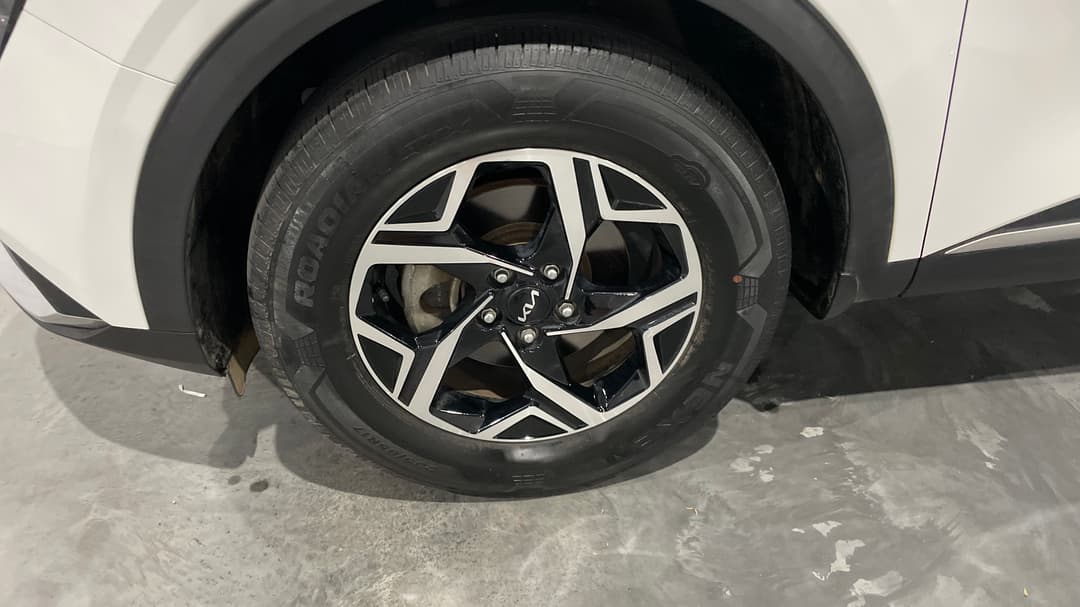 2022 Kia Sportage S (FWD), Automatic, 63018 km, Left Front Wheel