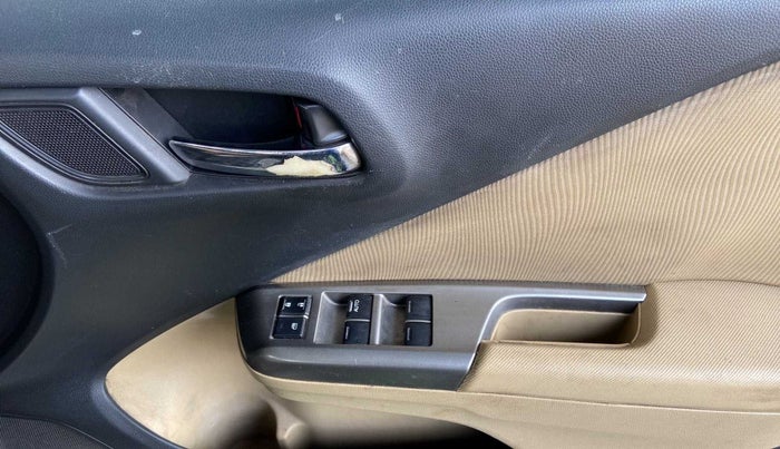 2015 Honda City 1.5L I-DTEC V, Diesel, Manual, 88,569 km, Driver Side Door Panels Control