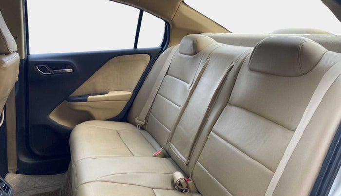 2018 Honda City 1.5L I-VTE V CVT, Petrol, Automatic, 81,479 km, Right Side Rear Door Cabin