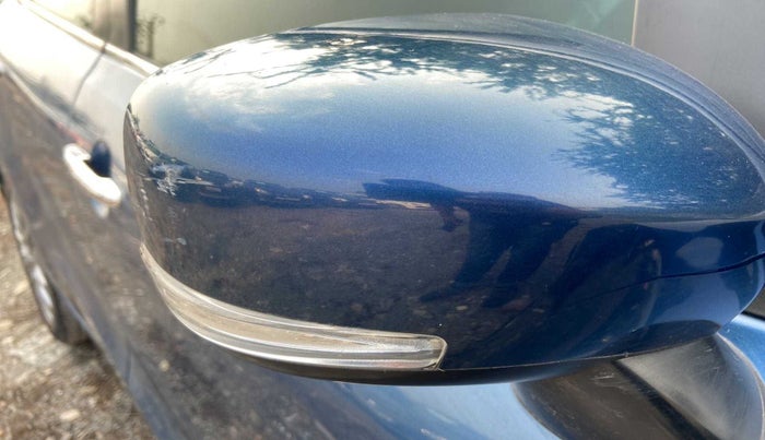 2016 Maruti Baleno ZETA PETROL 1.2, Petrol, Manual, 50,654 km, Right rear-view mirror - Minor scratches