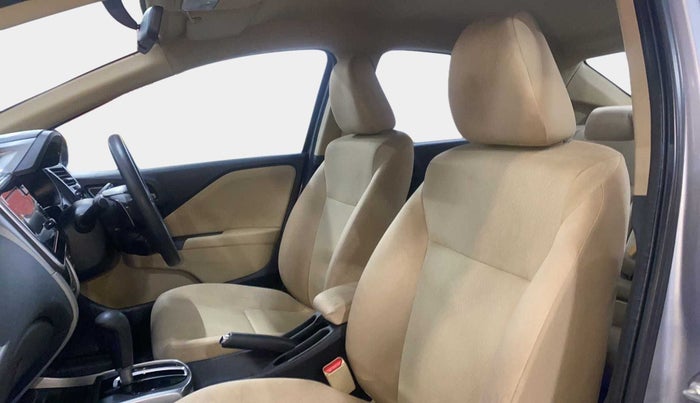 2019 Honda City 1.5L I-VTE V CVT, Petrol, Automatic, 31,381 km, Right Side Front Door Cabin