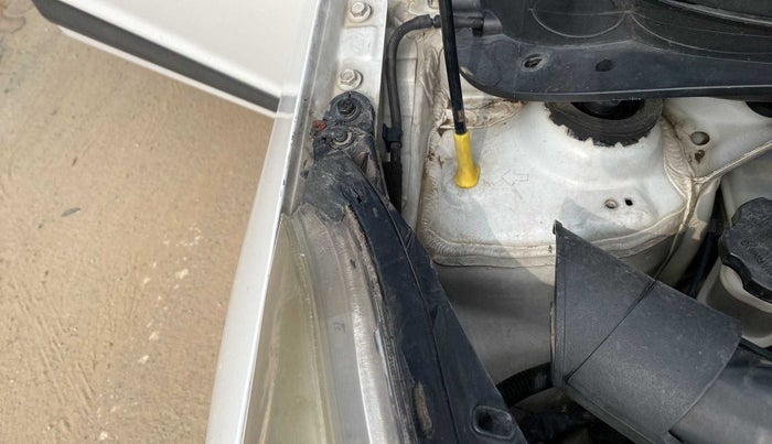 2018 Hyundai Grand i10 SPORTZ 1.2 KAPPA VTVT, Petrol, Manual, 93,392 km, Right headlight - Clamp has minor damage