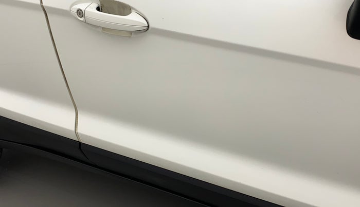 2018 Ford Ecosport TITANIUM 1.5L DIESEL, Diesel, Manual, 1,17,875 km, Driver-side door - Slightly dented