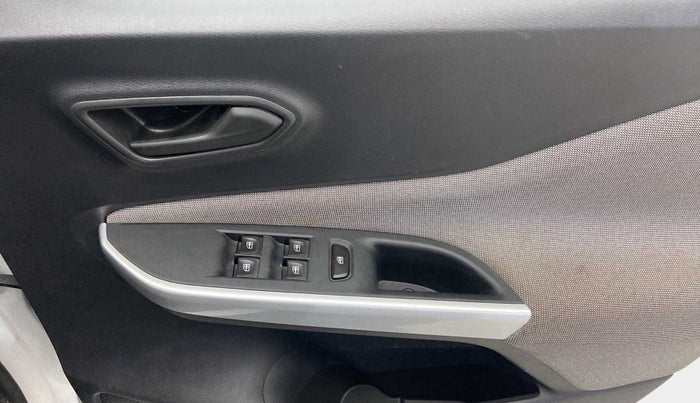 2022 Nissan MAGNITE XE, Petrol, Manual, 5,206 km, Driver Side Door Panels Control