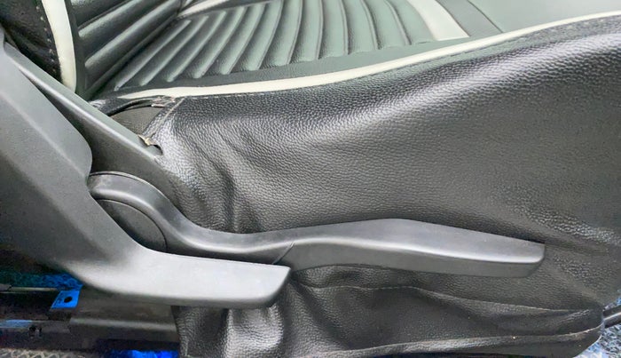 2017 Maruti Baleno ZETA CVT PETROL 1.2, Petrol, Automatic, 39,635 km, Driver Side Adjustment Panel