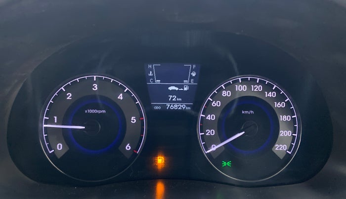2011 Hyundai Verna FLUIDIC 1.6 SX CRDI, Diesel, Manual, 77,302 km, Odometer Image