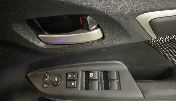2017 Honda WR-V 1.2L I-VTEC VX MT, Petrol, Manual, 49,127 km, Driver Side Door Panels Control