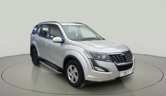 2019 Mahindra XUV500 W7 AT, Diesel, Automatic, 15,070 km, Right Front Diagonal