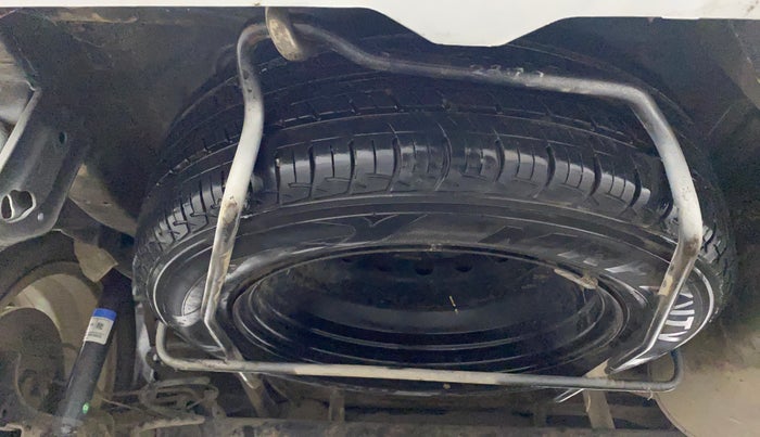 2016 Maruti Ertiga ZDI SHVS, Diesel, Manual, 1,05,772 km, Spare Tyre