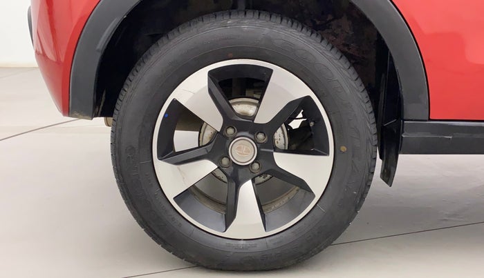 2017 Tata NEXON XZ PLUS PETROL, Petrol, Manual, 39,307 km, Right Rear Wheel