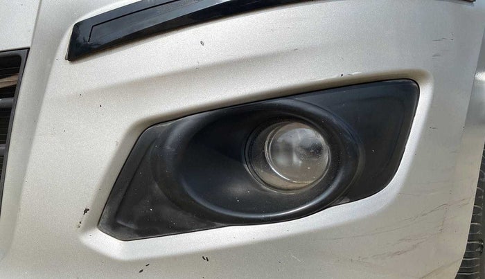 2018 Maruti Wagon R 1.0 VXI, Petrol, Manual, 70,202 km, Left fog light - Not working
