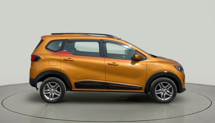 2019 Renault TRIBER RXZ, Petrol, Manual, 30,056 km, Right Side View