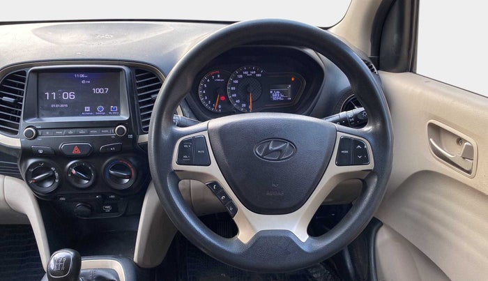 2018 Hyundai NEW SANTRO SPORTZ CNG, CNG, Manual, 90,389 km, Steering Wheel Close Up