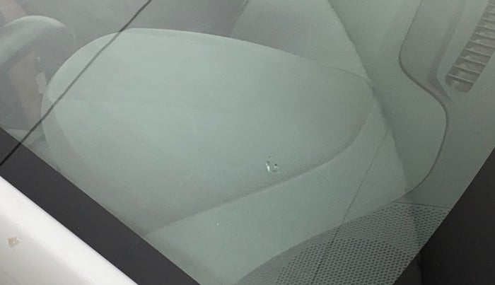 2020 Renault Kwid RXT 0.8, Petrol, Manual, 56,147 km, Front windshield - Minor spot on windshield