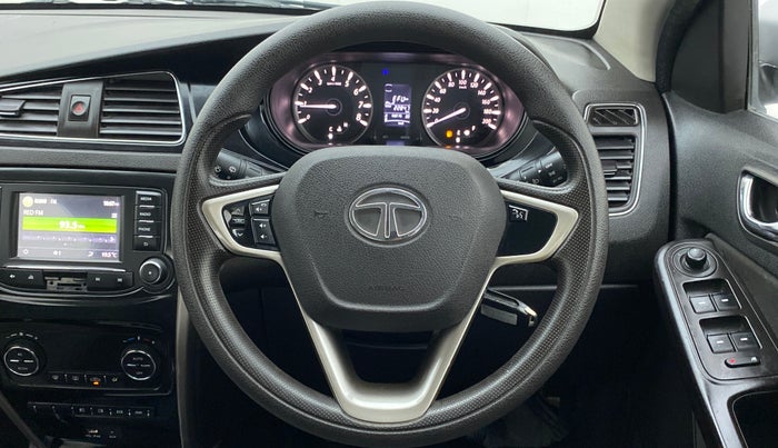2015 Tata Bolt XT REVOTRON, Petrol, Manual, 22,846 km, Steering Wheel Close Up
