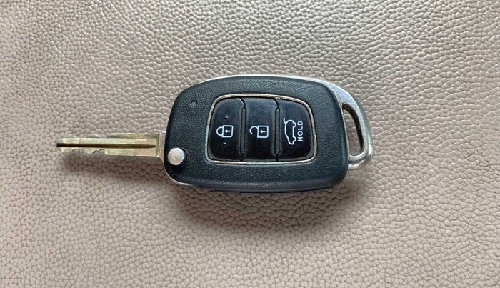 2016 Hyundai Elite i20 SPORTZ 1.2, Petrol, Manual, 89,556 km, Key Close Up