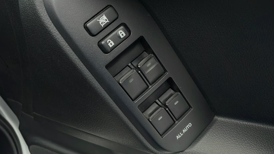 Drivers Side Door Panel Controls